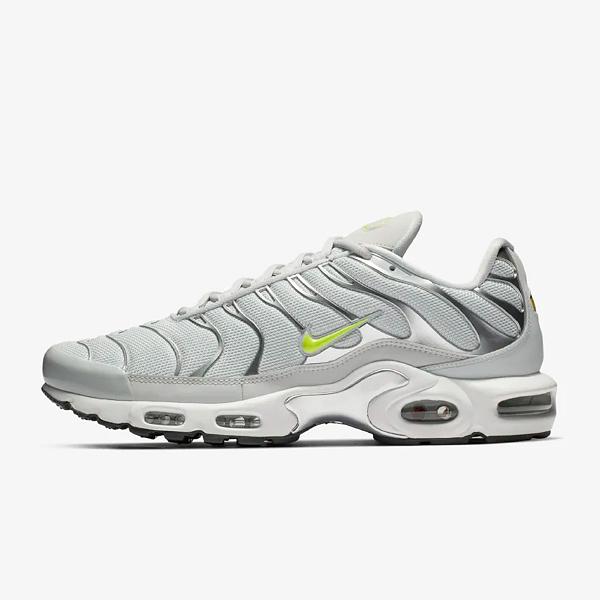 nike air max plus tn se pure platinum & volt