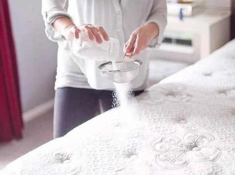 mattress cleaning with Baking Soda
