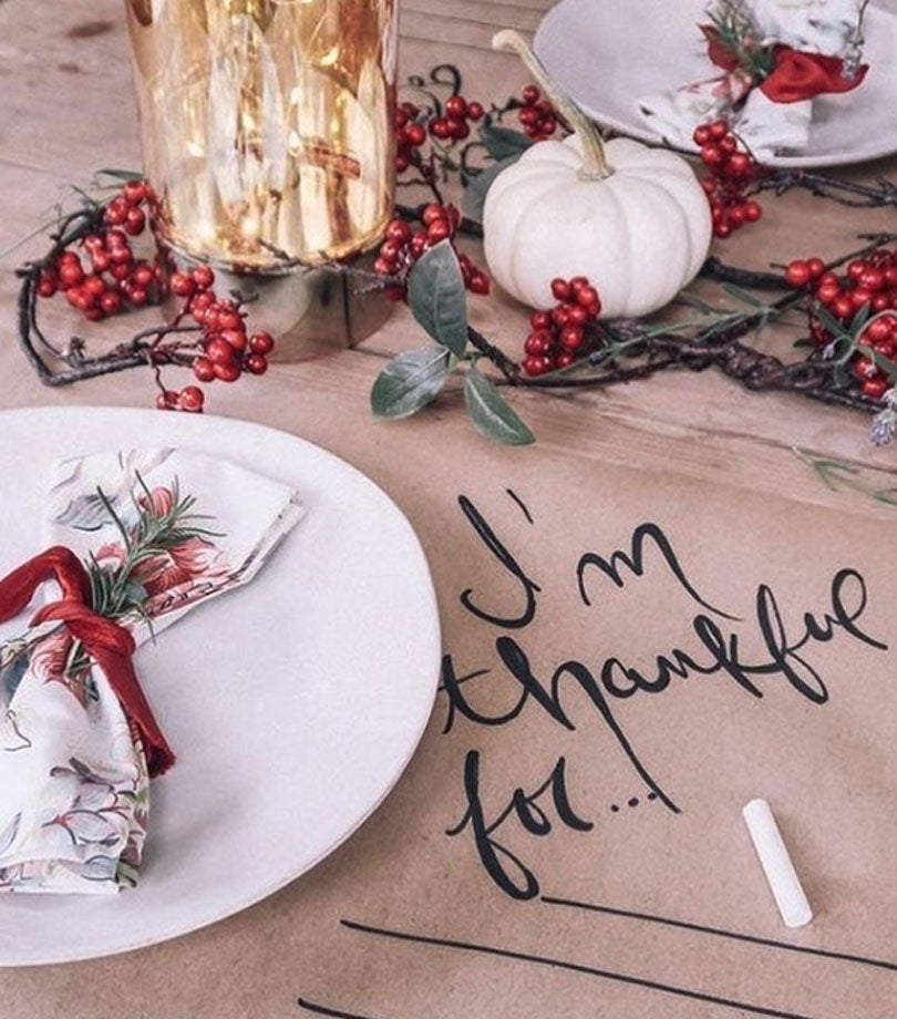 Thanksgiving-table-decor-idea-13