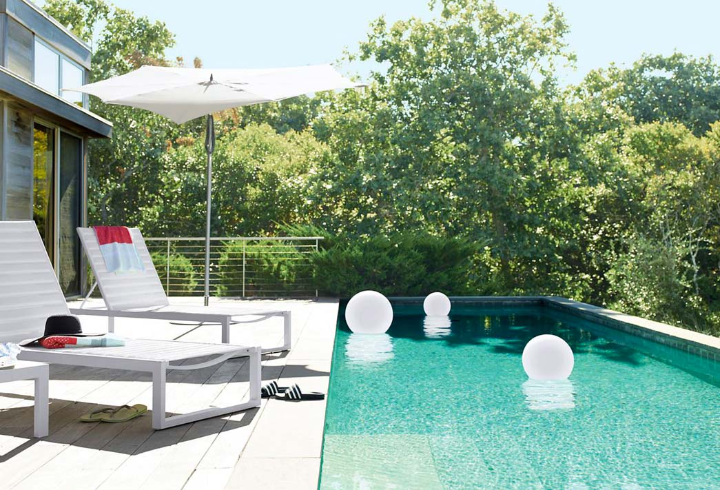 Decorating The Swimming Pool For your Parties in this summer