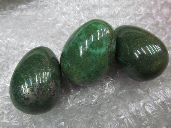 beads for necklaces