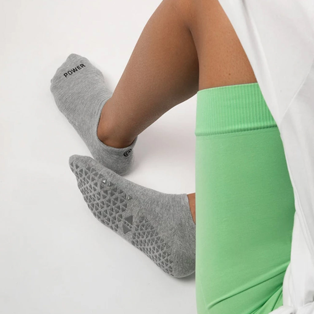 Power On Grip Socks | Grey