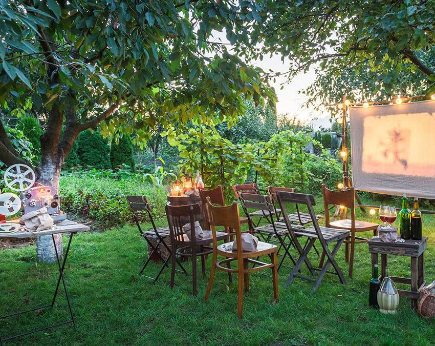 Movie Viewing Party | Outdoor Party Ideas