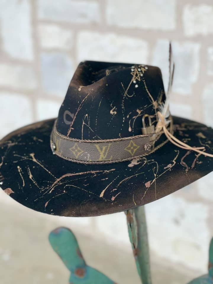 Custom Hat – Loca Main