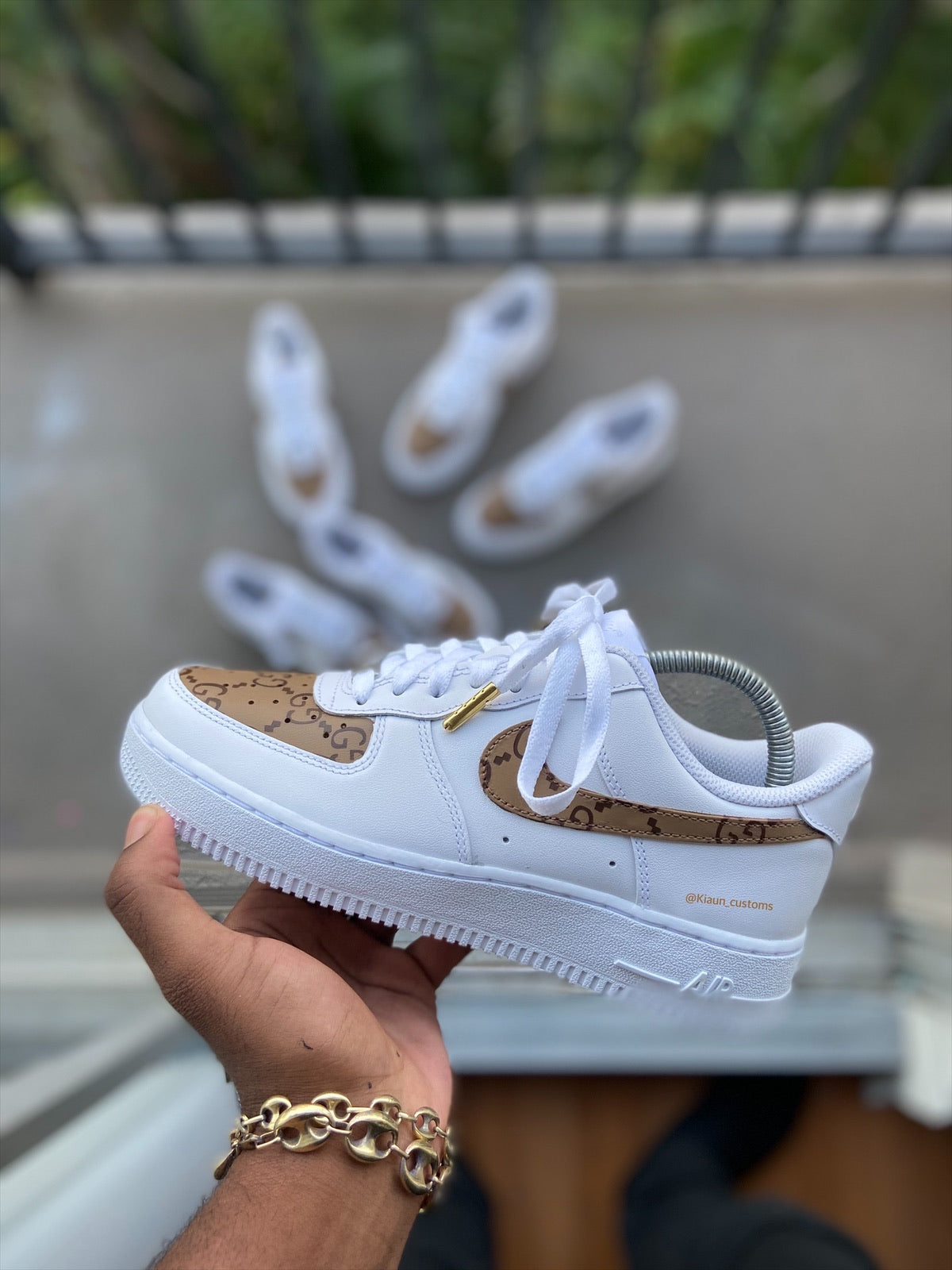 customized air force 1 gucci