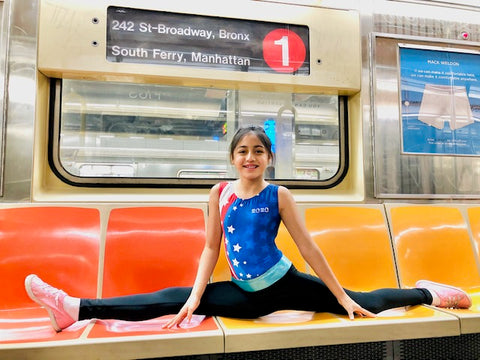 riding on the new york subway doing splits in foxy's leotards for gymnastics 