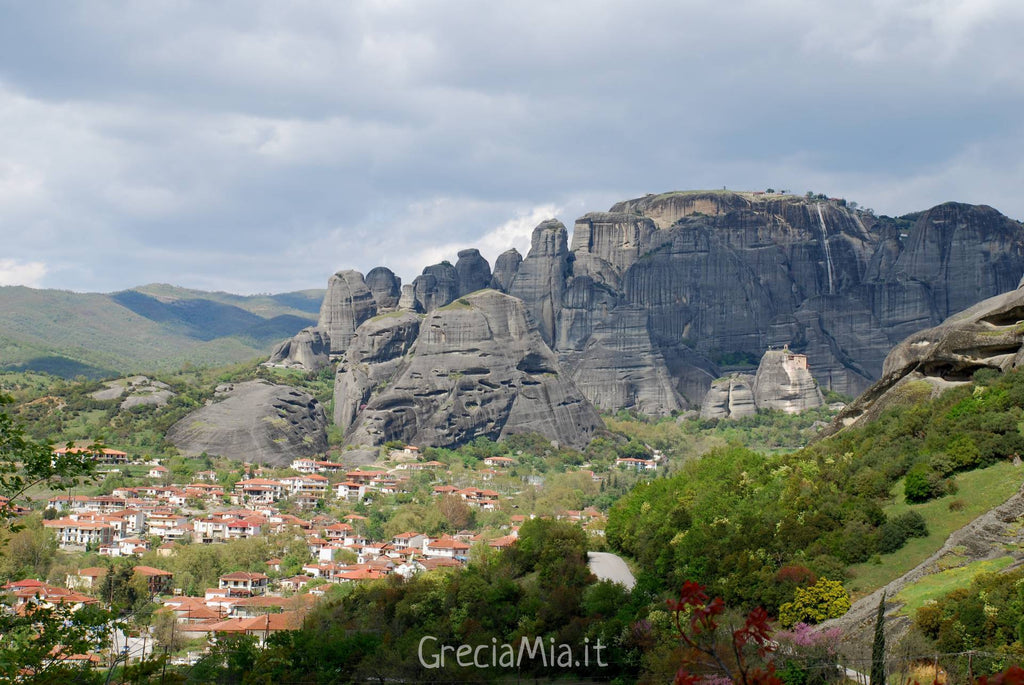 città di Kalambaka Meteore Grecia