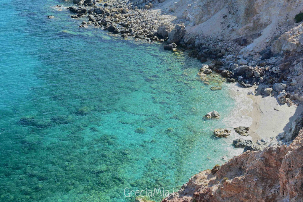 fare il bagno a Milos