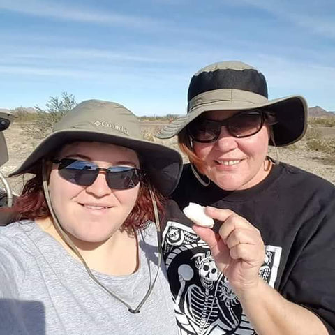 Diane and Kaylyn with first crystal found Quartzsite AZ