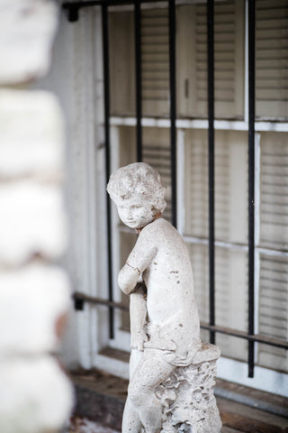 savannah georgia antique architecture cupid statue marble child fountain