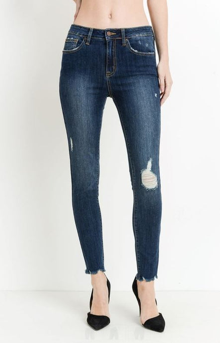 JUST USA Dark Distressed Fray Hem Skinny