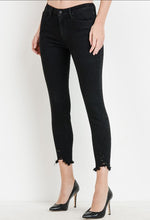 Load image into Gallery viewer, JUST BLACK DENIM Black Skinny Hem Destruction