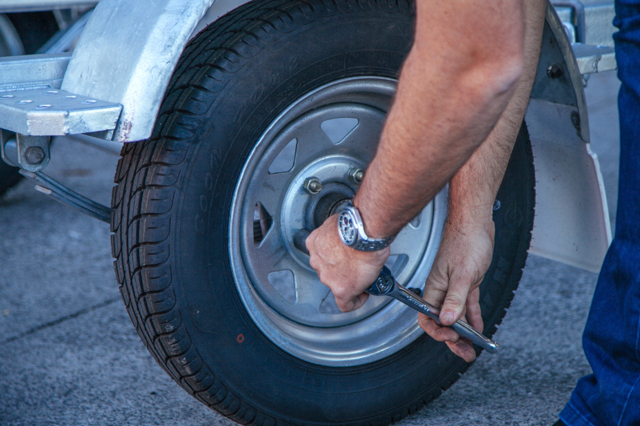 Changing your trailer's wheel bearing