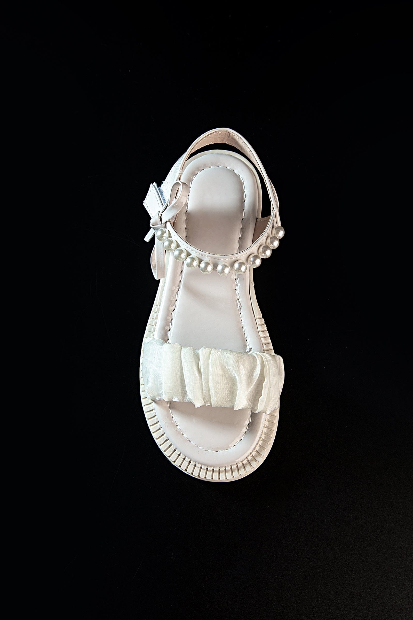 

Kids Girls Old Lace Pearl-Embellished Ruched Strap Sandals