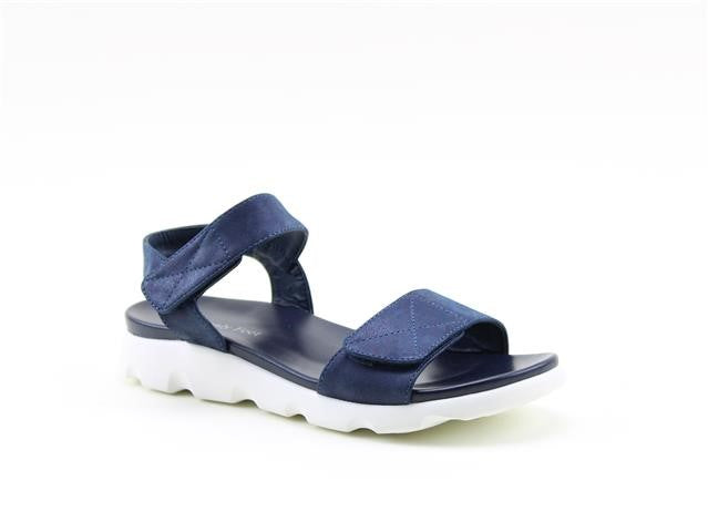 casual comfort sandals