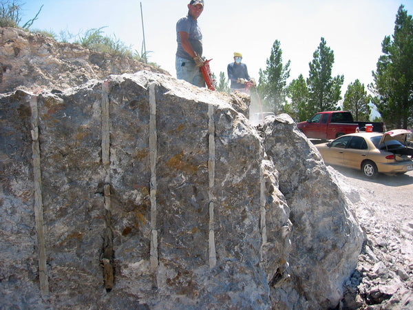 Rock Splitting, Cracking, Breaking and Excavating | Dexpan Expansive Demolition Grout