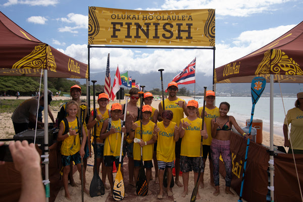 Photo of Ho'o Race Finish Line with Race Contestants