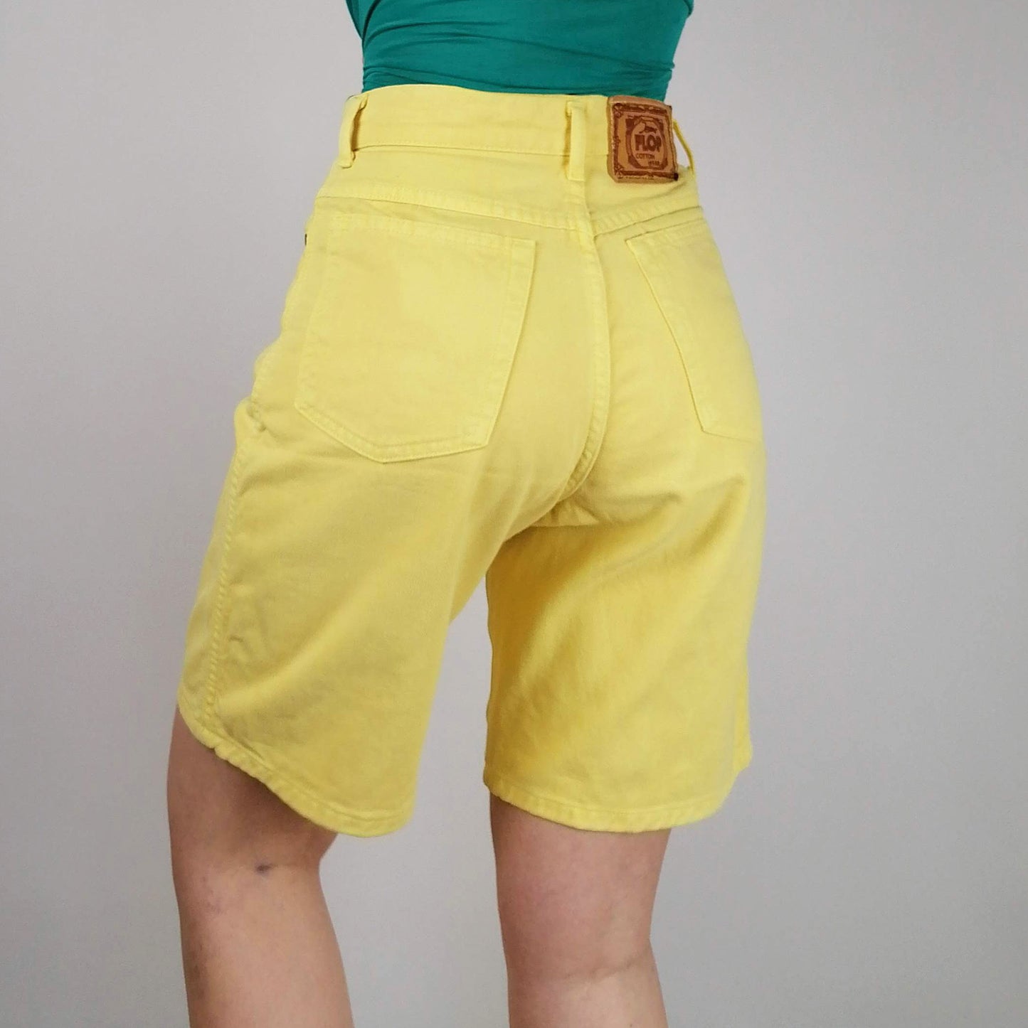 90's FLOP High Waist Retro Shorts Yellow  ~ size S-M / EU 36