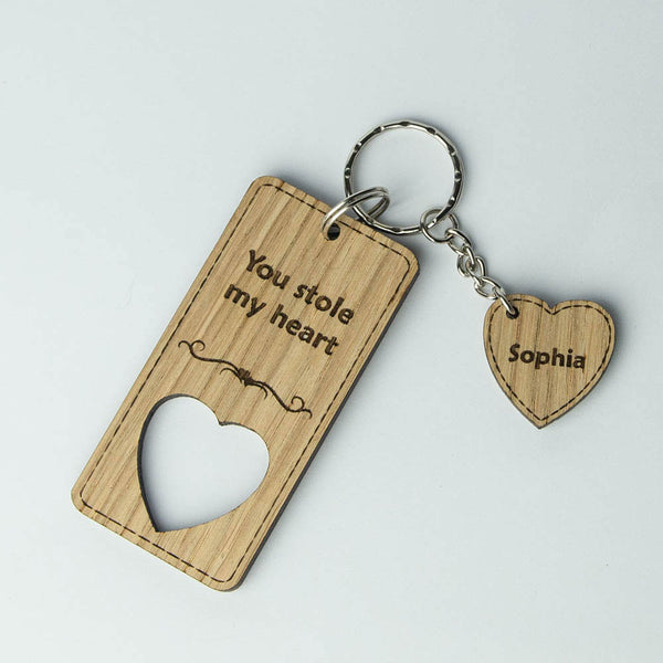 Holz Schlüsselanhänger mit Gravur Eiche Herz Partneranhänger personalisiert