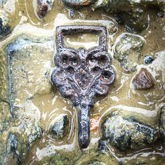 16th century buckle thames river