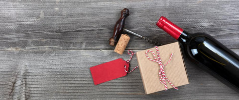 Le coffret cadeau vins et alcools pour des hommes raffinés