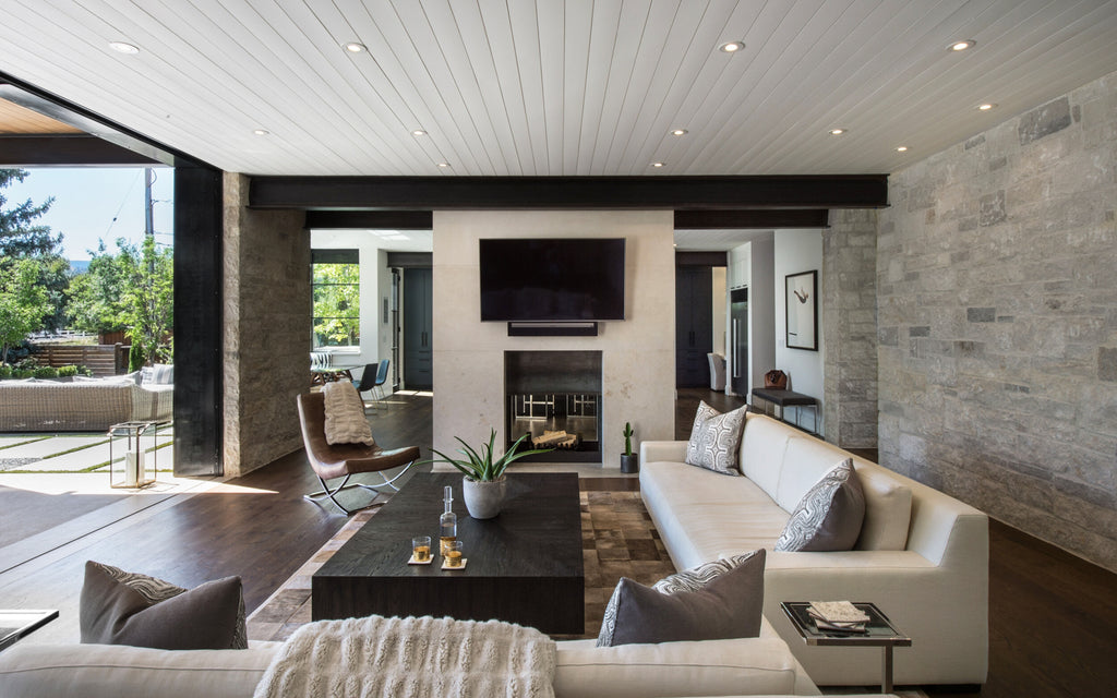 Farmhouse Living room and fireplace 