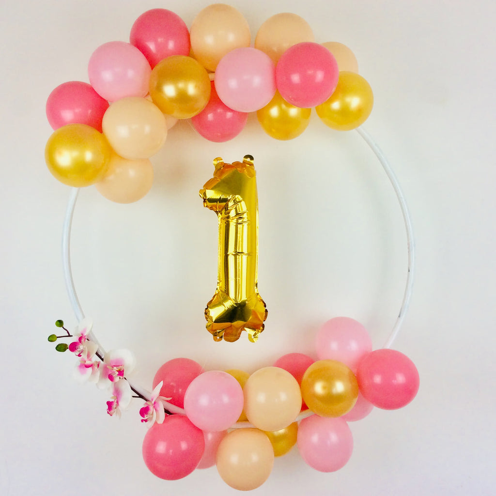 How to Create a Balloon Hoop Wreath Decoration Blog Post I My Dream Party Shop I UK