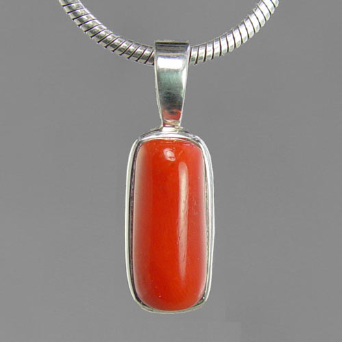 Custom astrological pendant with for pearl or red coral