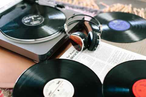 Records depicting the voice of memoir writing