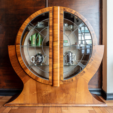 Art deco cabinet outside the dining room