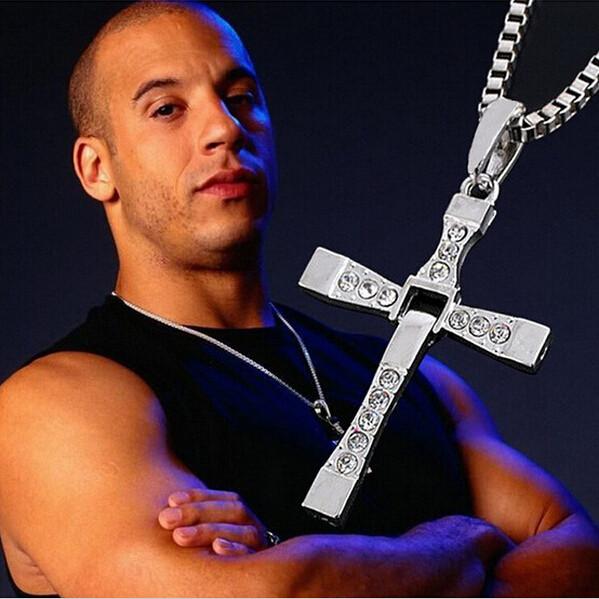 dominic toretto chain silver