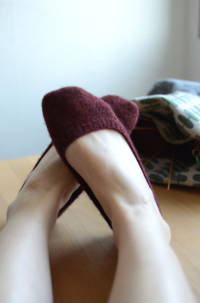 knit easy and cute socks and find some tips to improve the fit.