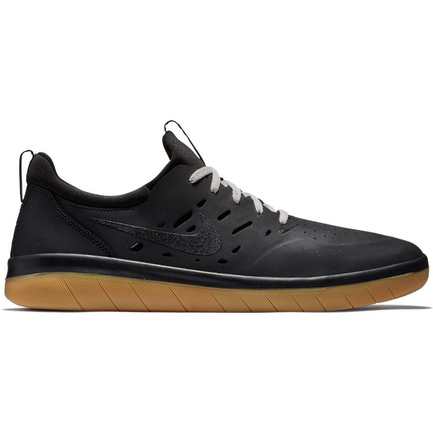 nike sb nyjah free black & gum skate shoes