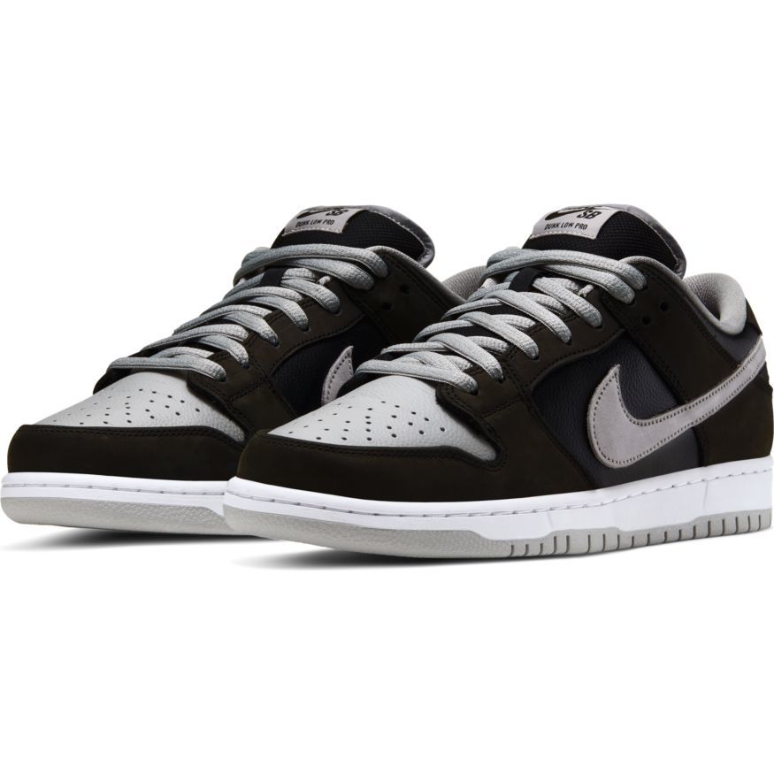 nike dunk low skate shoes