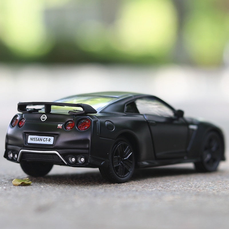 gtr r35 diecast