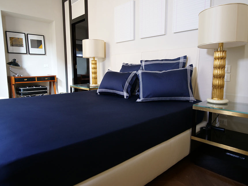crowngoose-fitted-sheet-navy-mattress-cover