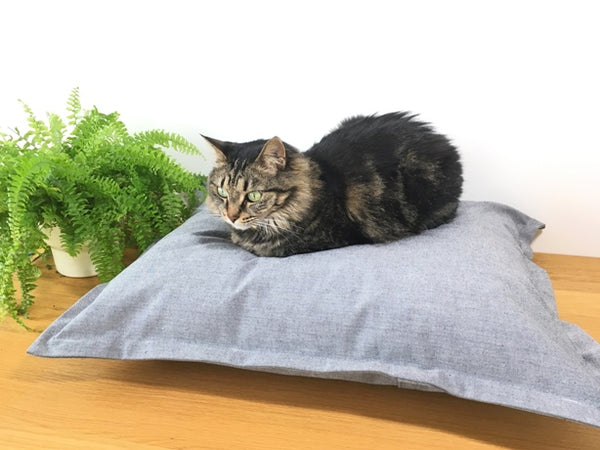 Luxury Organic Cotton Cat Bed