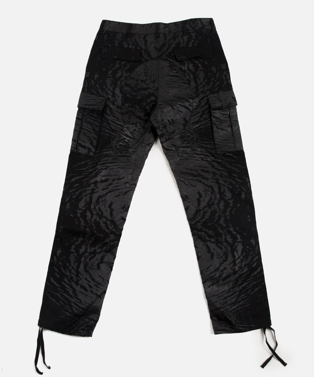 patta cargo pants