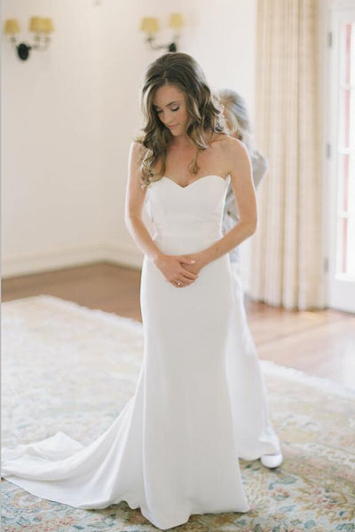 simple sweetheart wedding dress