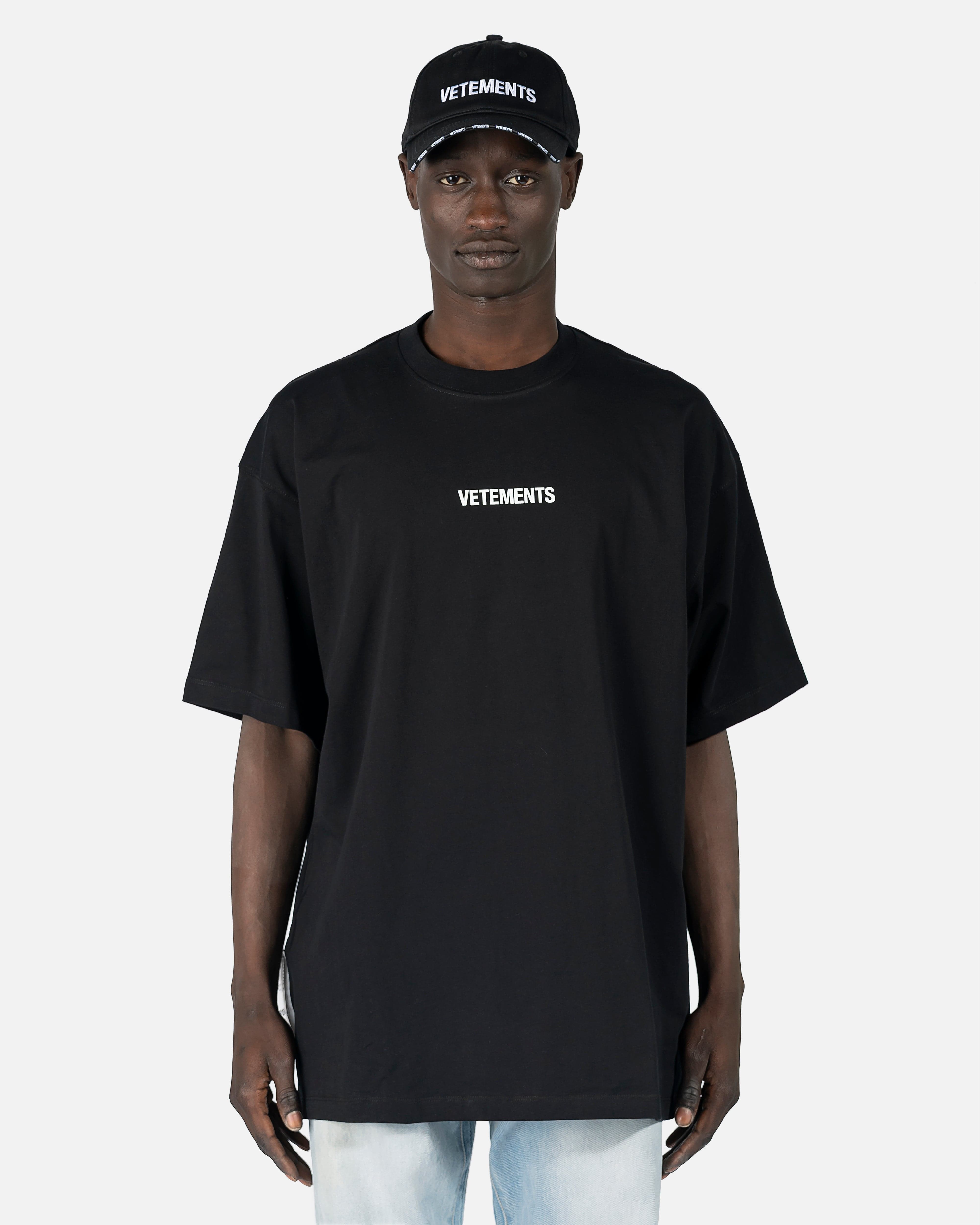 VETEMENTS” Black Label Logo Tee XS-