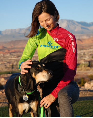 Jen Hanks Pearl Izumi / Pivot MTB Team Rider 