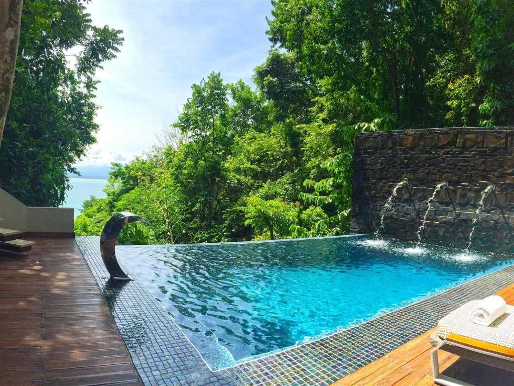 costa rica honeymoon private pool