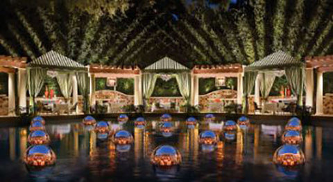 Pool-side dining at the Wynn, Las Vegas featured in a blog post by Jackie Vujcich of Colorado Creations Quilting