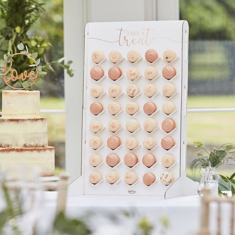 Macaron Wall Stand