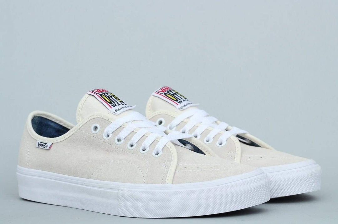 vans av classic acid wash white