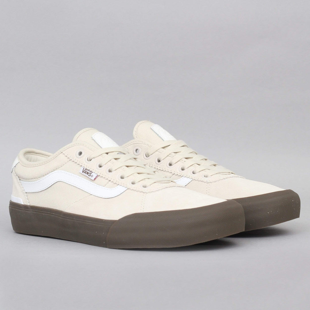 vans chima pro 2 navy gum white