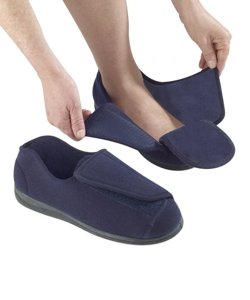 extra wide slippers for diabetics