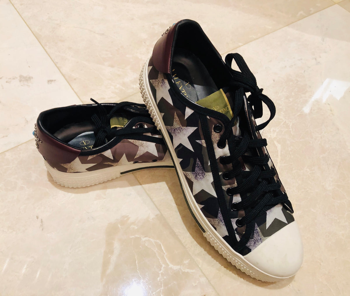 valentino camo star sneakers