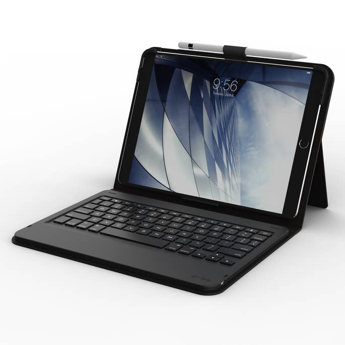 zagg messenger folio ipad 8th generation