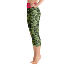Load image into Gallery viewer, Green Saltwater Camo Yoga Capri Leggings